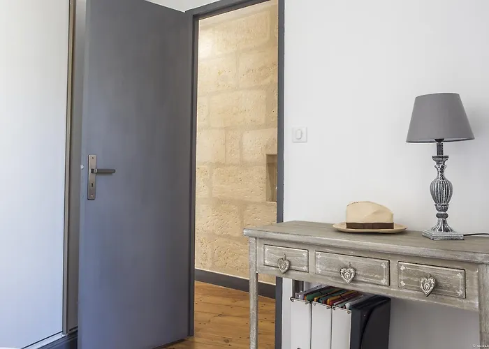 Apartment Place Du Palais 3° Bordeaux